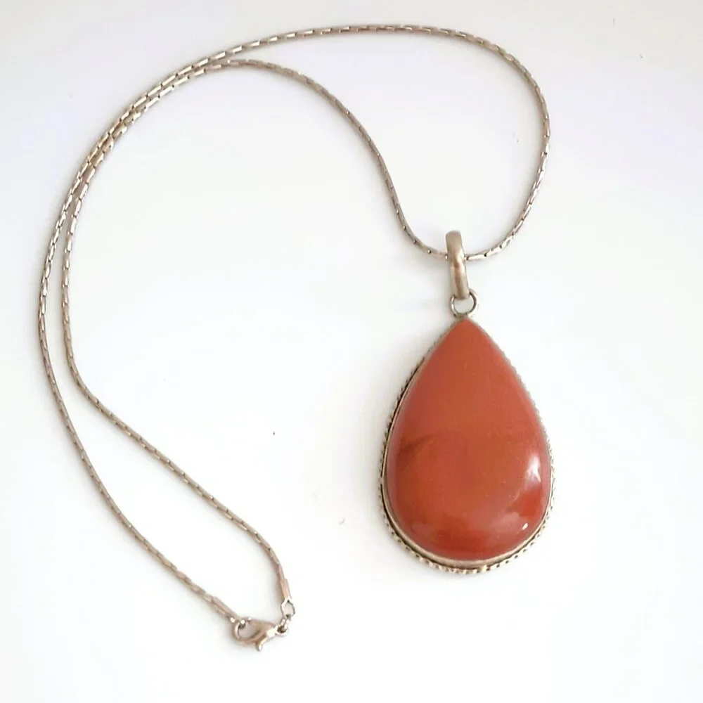 Vtg Teardrop Sandstone Necklace 17